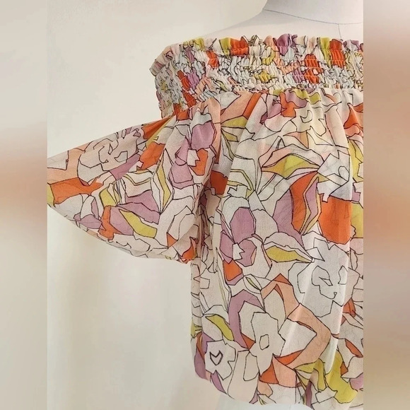 || FREE PEOPLE || Techni Color bubble top, floral, crop, off shoulder - Picture 3 of 5